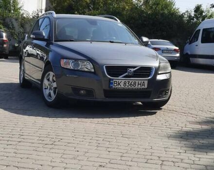Вольво В50 2009 в Радивилове на Automoto.ua Серый Вольво В50, объемом двигателя 1.6 л и пробегом 275 тыс. км за 6900 $, фото 6 на Automoto.ua