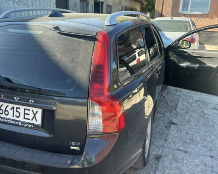 Серый Вольво В50, объемом двигателя 1.6 л и пробегом 291 тыс. км за 6300 $, фото 15 на Automoto.ua