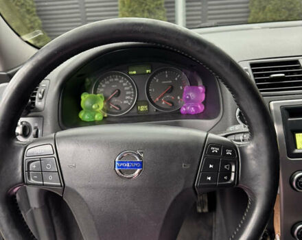 Серый Вольво В50, объемом двигателя 1.56 л и пробегом 312 тыс. км за 5800 $, фото 16 на Automoto.ua