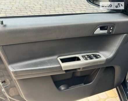 Серый Вольво В50, объемом двигателя 1.56 л и пробегом 245 тыс. км за 6599 $, фото 17 на Automoto.ua