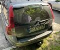 Серый Вольво В50, объемом двигателя 1.6 л и пробегом 254 тыс. км за 7200 $, фото 3 на Automoto.ua