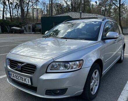 Сірий Вольво V50, об'ємом двигуна 1.6 л та пробігом 300 тис. км за 7400 $, фото 3 на Automoto.ua