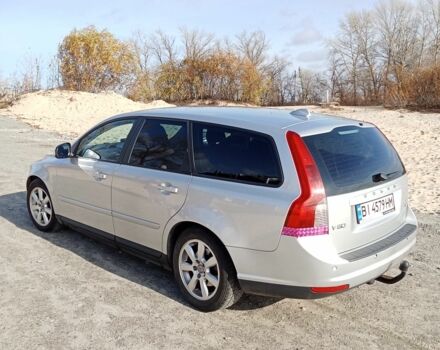 Сірий Вольво V50, об'ємом двигуна 1.6 л та пробігом 270 тис. км за 7300 $, фото 2 на Automoto.ua