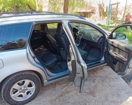 Вольво В50 2009 в Киеве на Automoto.ua Серый Вольво В50, объемом двигателя 1.6 л и пробегом 343 тыс. км за 6800 $, фото 3 на Automoto.ua