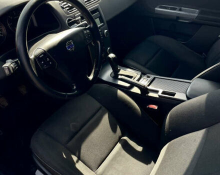 Сірий Вольво V50, об'ємом двигуна 1.6 л та пробігом 260 тис. км за 6400 $, фото 11 на Automoto.ua