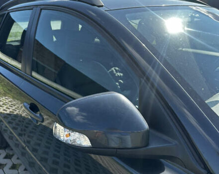 Серый Вольво В50, объемом двигателя 1.6 л и пробегом 252 тыс. км за 7700 $, фото 9 на Automoto.ua