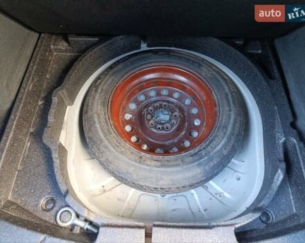 Серый Вольво В50, объемом двигателя 1.6 л и пробегом 218 тыс. км за 5750 $, фото 10 на Automoto.ua