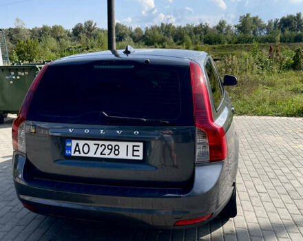 Сірий Вольво V50, об'ємом двигуна 1.6 л та пробігом 260 тис. км за 6400 $, фото 4 на Automoto.ua