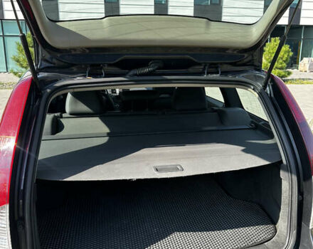 Сірий Вольво V50, об'ємом двигуна 1.6 л та пробігом 252 тис. км за 7450 $, фото 13 на Automoto.ua