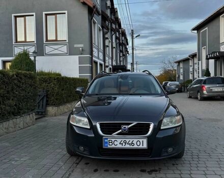 Вольво В50 2010 в Жовкве на Automoto.ua Серый Вольво В50, объемом двигателя 1.6 л и пробегом 242 тыс. км за 7500 $, фото 2 на Automoto.ua