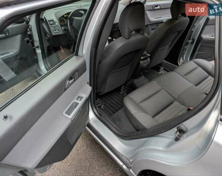 Серый Вольво В50, объемом двигателя 1.6 л и пробегом 273 тыс. км за 7300 $, фото 16 на Automoto.ua
