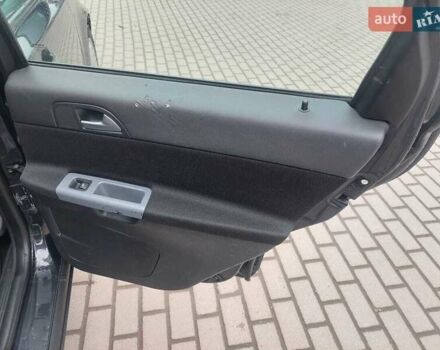 Серый Вольво В50, объемом двигателя 1.6 л и пробегом 251 тыс. км за 6000 $, фото 18 на Automoto.ua