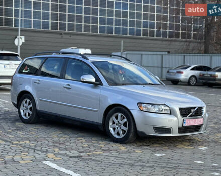 Серый Вольво В50, объемом двигателя 1.6 л и пробегом 259 тыс. км за 6850 $, фото 4 на Automoto.ua