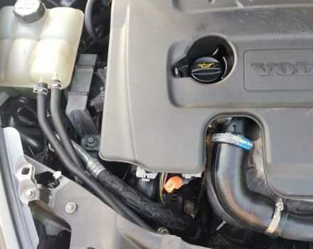 Серый Вольво В50, объемом двигателя 1.56 л и пробегом 270 тыс. км за 7356 $, фото 2 на Automoto.ua