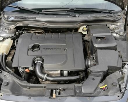Сірий Вольво V50, об'ємом двигуна 1.6 л та пробігом 245 тис. км за 7900 $, фото 6 на Automoto.ua