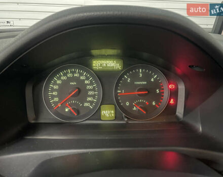 Вольво В50 2010 в Стрые на Automoto.ua Серый Вольво В50, объемом двигателя 1.6 л и пробегом 260 тыс. км за 6650 $, фото 41 на Automoto.ua