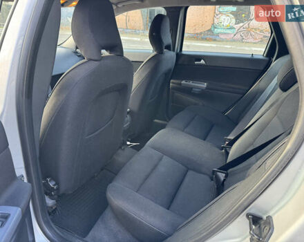 Серый Вольво В50, объемом двигателя 1.6 л и пробегом 259 тыс. км за 6850 $, фото 13 на Automoto.ua