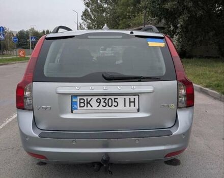 Вольво В50 2010 в Ровно на Automoto.ua Серый Вольво В50, объемом двигателя 1.56 л и пробегом 270 тыс. км за 7200 $, фото 3 на Automoto.ua