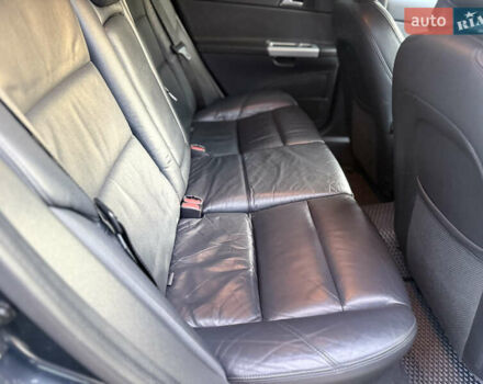 Сірий Вольво V50, об'ємом двигуна 2.4 л та пробігом 270 тис. км за 8300 $, фото 22 на Automoto.ua