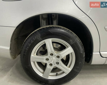 Вольво В50 2010 в Стрые на Automoto.ua Серый Вольво В50, объемом двигателя 1.6 л и пробегом 260 тыс. км за 6650 $, фото 16 на Automoto.ua