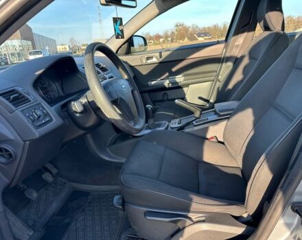 Серый Вольво В50, объемом двигателя 1.6 л и пробегом 214 тыс. км за 3484 $, фото 7 на Automoto.ua