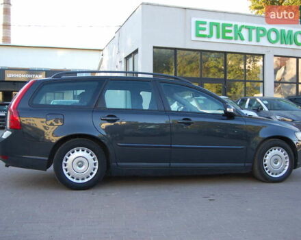 Сірий Вольво V50, об'ємом двигуна 1.6 л та пробігом 251 тис. км за 6100 $, фото 3 на Automoto.ua