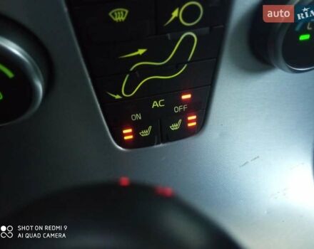 Вольво В50 2010 в Самборе на Automoto.ua Серый Вольво В50, объемом двигателя 1.6 л и пробегом 251 тыс. км за 7200 $, фото 19 на Automoto.ua