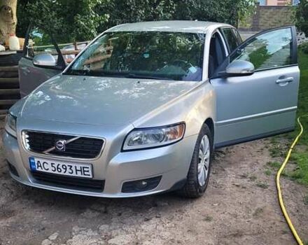 Серый Вольво В50, объемом двигателя 1.56 л и пробегом 140 тыс. км за 7550 $, фото 4 на Automoto.ua
