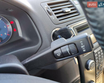 Серый Вольво В50, объемом двигателя 1.6 л и пробегом 193 тыс. км за 7999 $, фото 41 на Automoto.ua