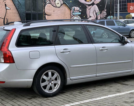 Вольво В50 2010 в Луцке на Automoto.ua Серый Вольво В50, объемом двигателя 1.6 л и пробегом 263 тыс. км за 7400 $, фото 11 на Automoto.ua