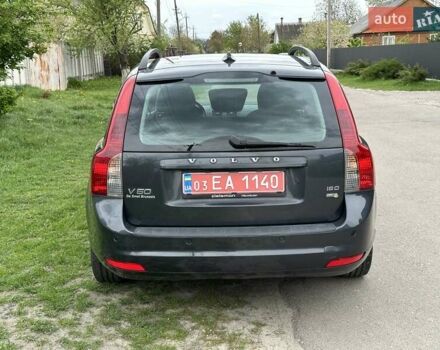 Серый Вольво В50, объемом двигателя 1.6 л и пробегом 261 тыс. км за 6600 $, фото 10 на Automoto.ua
