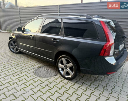 Сірий Вольво V50, об'ємом двигуна 2.4 л та пробігом 270 тис. км за 8300 $, фото 10 на Automoto.ua