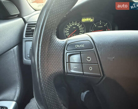 Сірий Вольво V50, об'ємом двигуна 2.4 л та пробігом 270 тис. км за 8300 $, фото 36 на Automoto.ua