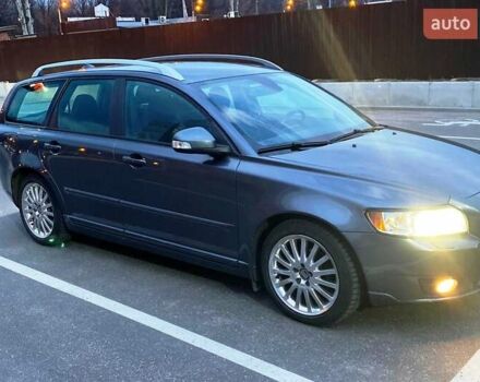 Серый Вольво В50, объемом двигателя 1.6 л и пробегом 270 тыс. км за 6800 $, фото 8 на Automoto.ua