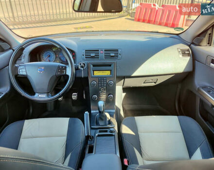 Серый Вольво В50, объемом двигателя 1.6 л и пробегом 193 тыс. км за 7999 $, фото 20 на Automoto.ua