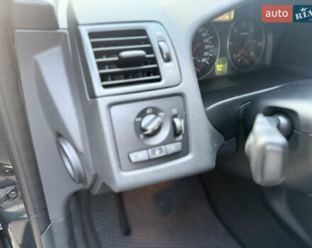 Сірий Вольво V50, об'ємом двигуна 2.4 л та пробігом 270 тис. км за 8300 $, фото 18 на Automoto.ua