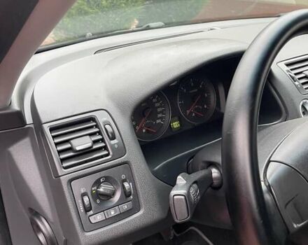 Серый Вольво В50, объемом двигателя 1.6 л и пробегом 219 тыс. км за 6650 $, фото 11 на Automoto.ua