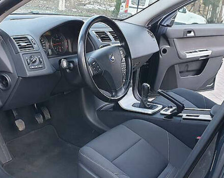 Сірий Вольво V50, об'ємом двигуна 1.6 л та пробігом 209 тис. км за 7700 $, фото 35 на Automoto.ua