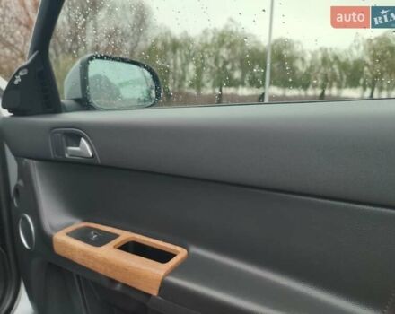 Сірий Вольво V50, об'ємом двигуна 1.6 л та пробігом 303 тис. км за 7399 $, фото 43 на Automoto.ua