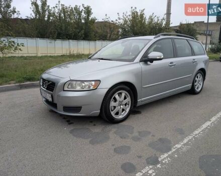 Вольво В50 2010 в Ровно на Automoto.ua Серый Вольво В50, объемом двигателя 1.56 л и пробегом 270 тыс. км за 7200 $, фото 6 на Automoto.ua