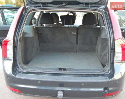 Сірий Вольво V50, об'ємом двигуна 1.6 л та пробігом 251 тис. км за 6100 $, фото 13 на Automoto.ua