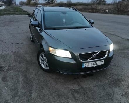 Серый Вольво В50, объемом двигателя 1.6 л и пробегом 305 тыс. км за 7150 $, фото 21 на Automoto.ua