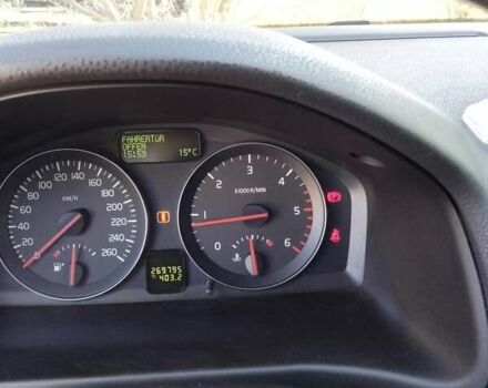 Серый Вольво В50, объемом двигателя 1.56 л и пробегом 280 тыс. км за 7800 $, фото 10 на Automoto.ua