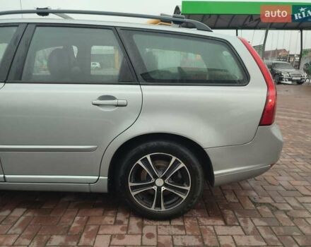 Сірий Вольво V50, об'ємом двигуна 1.6 л та пробігом 303 тис. км за 7399 $, фото 5 на Automoto.ua