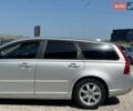 Серый Вольво В50, объемом двигателя 1.6 л и пробегом 246 тыс. км за 6990 $, фото 5 на Automoto.ua