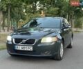 Серый Вольво В50, объемом двигателя 1.6 л и пробегом 238 тыс. км за 6900 $, фото 1 на Automoto.ua