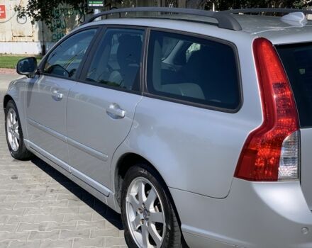Сірий Вольво V50, об'ємом двигуна 1.6 л та пробігом 263 тис. км за 7500 $, фото 5 на Automoto.ua