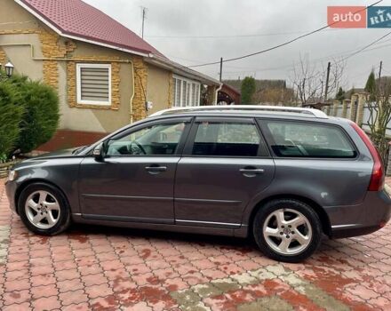 Серый Вольво В50, объемом двигателя 1.6 л и пробегом 219 тыс. км за 6650 $, фото 4 на Automoto.ua