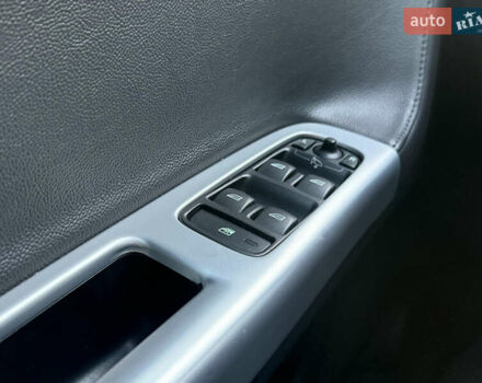 Сірий Вольво V50, об'ємом двигуна 2.4 л та пробігом 270 тис. км за 8300 $, фото 32 на Automoto.ua