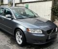 Сірий Вольво V50, об'ємом двигуна 2 л та пробігом 250 тис. км за 7100 $, фото 1 на Automoto.ua